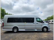 New 2025 OGV Luxury Coach V-Cruise 10OB image