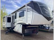 Used 2024 Jayco North Point 390CKDS image
