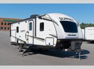 Used 2022 CrossRoads RV Sunset Trail 222RB image
