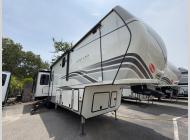 Used 2023 Keystone RV Montana 3781RL image