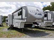 New 2024 Alliance RV Avenue 33RKS image