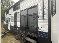 New 2026 Palomino Puma Destination 402LFT image