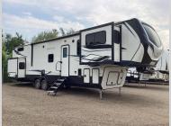 Used 2023 Keystone RV Montana High Country 377FL image