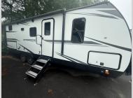 Used 2022 Cruiser Embrace EL252 image