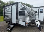 New 2025 Coachmen RV Catalina Summit Series 7 134RKX image