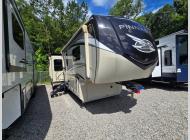 Used 2022 Jayco Pinnacle 32RLTS image