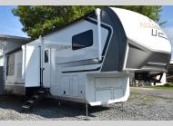 New 2026 Alliance RV Paradigm 395DS image
