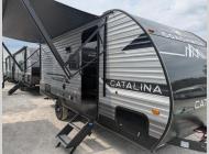 New 2025 Coachmen RV Catalina Summit Series 7 184BHSX image