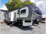 Used 2024 Alliance RV Valor 44V14 image