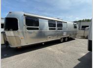 Used 2004 Airstream International 28CCD image