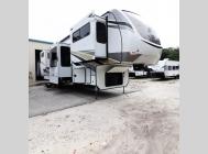 Used 2023 Heartland Bighorn Traveler 32rs image
