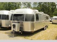 New 2025 Airstream Classic 33FBQ image