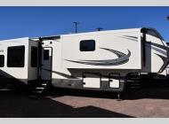 Used 2019 Vanleigh RV Vilano 370GB image