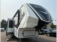 Used 2023 Grand Design Momentum 320G image