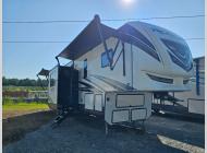 Used 2021 Forest River RV Vengeance Rogue Armored 383G2 image