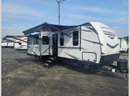 New 2026 Cruiser Embrace EL30RL image