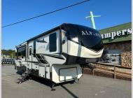 Used 2021 Keystone RV Alpine 3220RL image