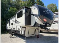 Used 2018 Keystone RV Montana High Country 381TH image
