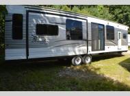 Used 2017 Jayco 40RLTS image