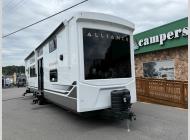 New 2026 Alliance RV Benchmark 44LFT image
