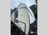 Used 2018 Cruiser Radiance Ultra Lite 25RK image