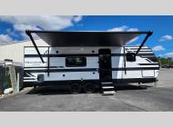 Used 2024 Grand Design Transcend Xplor 247BH image