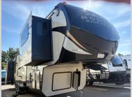Used 2018 Keystone RV Montana 375FL image