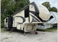 Used 2018 Keystone RV Montana High Country 345RL image