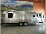 New 2026 Airstream Classic 30RBQ image