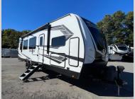 Used 2022 Grand Design Momentum 28G image