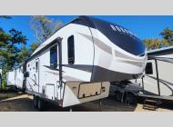 Used 2023 Forest River RV Rockwood Signature 2442BS image