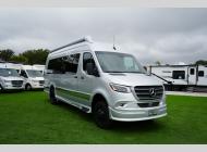 Used 2025 Grech RV Strada-ion AWD Tour image
