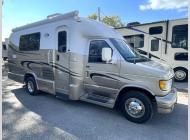 Used 2005 Coach House Platinum 231XL image