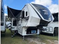 New 2025 Grand Design Momentum G-Class 350G image