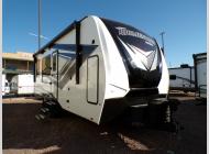 Used 2023 Grand Design Momentum 21G image