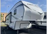 Used 2024 Grand Design Reflection 27BH image