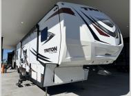 Used 2017 Dutchmen RV Triton 3451 image