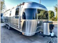 New 2026 Airstream Globetrotter 27FB Twin image