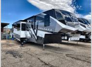 New 2025 Dutchmen RV Voltage 4225 image