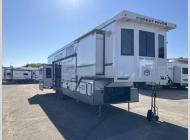 New 2025 Forest River RV Wildwood Heritage Glen ROOST43 image