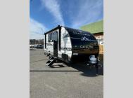 New 2025 Coachmen RV CATALINA SUMMIT 7 154RBX image