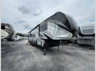 Used 2018 Heartland Cyclone 4006 image