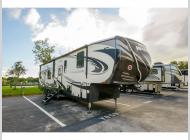 Used 2019 Heartland Road Warrior 411 image