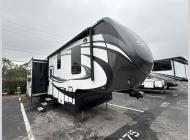 Used 2017 Jayco Seismic 355W image