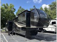 New 2025 Keystone RV Montana 3781RL image