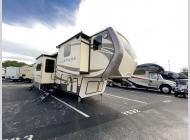 Used 2017 Keystone RV Montana 3820 FK image