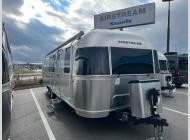 Used 2023 Airstream Flying Cloud 30FB Bunk image