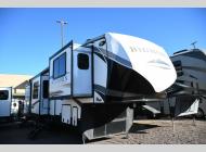 Used 2021 Heartland Bighorn 38FL image