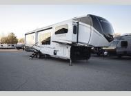 Used 2024 Jayco Pinnacle 38FLGS image