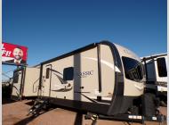 Used 2020 Forest River RV Flagstaff Classic 832IKSB image